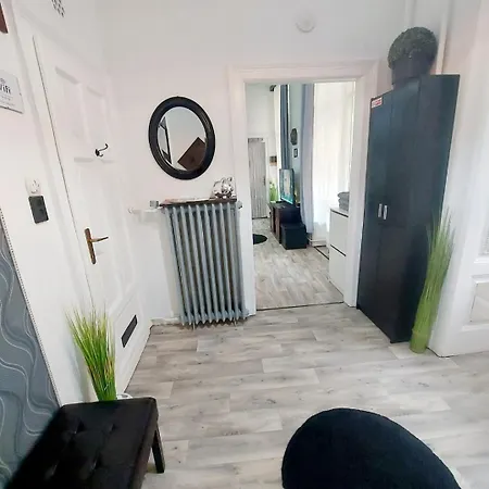 Center Terrace Apartman *