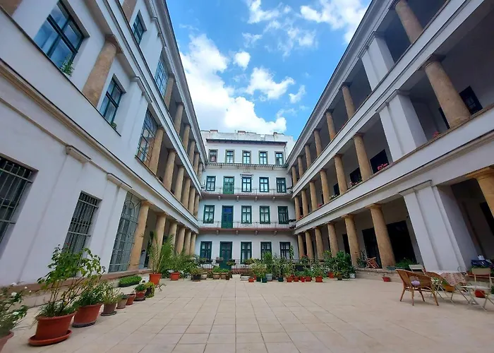Apartment Center Terrace *