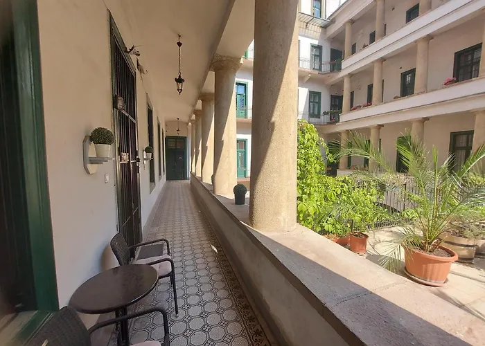 Center Terrace *